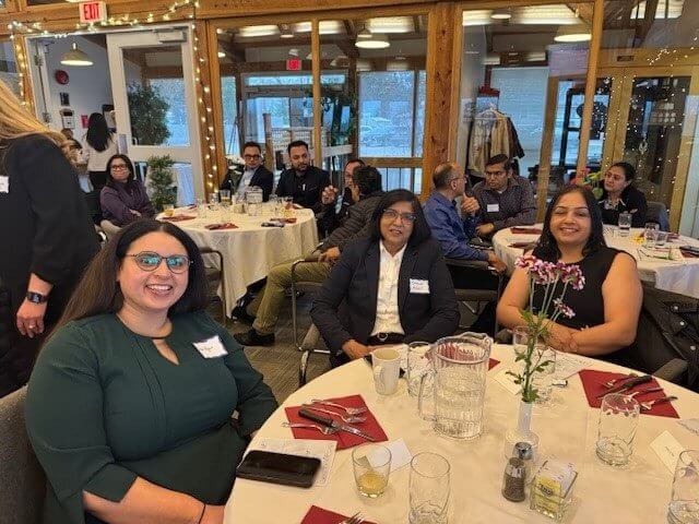 Physician dinner table photo of guests