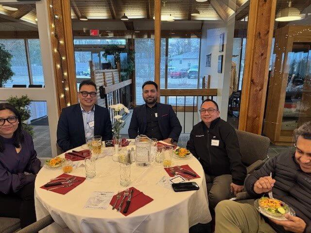 Physician dinner table photo of guests
